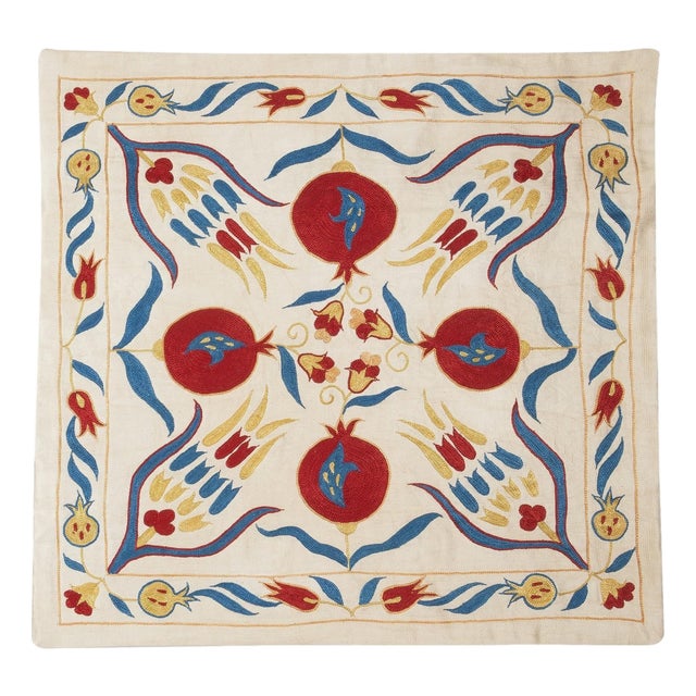 20"x20" Traditional 100% Silk Embroidered Pillow Cover. Handmade Cushion Cover For Sale