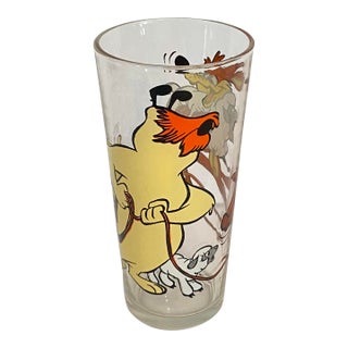 Rare 1976 Looney Tunes Collector Series "Stealing Sheep" Glass Featuring Sam Sheepdog and Ralph E. Wolf For Sale