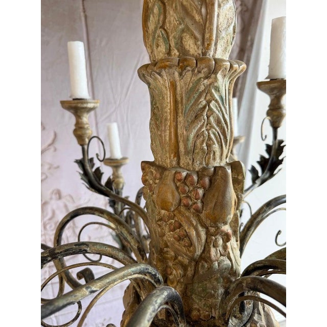 Early 20th Century Monumental Italian Rococo Painted Wood & Wrought Iron 12-Light Chandelier For Sale - Image 5 of 14