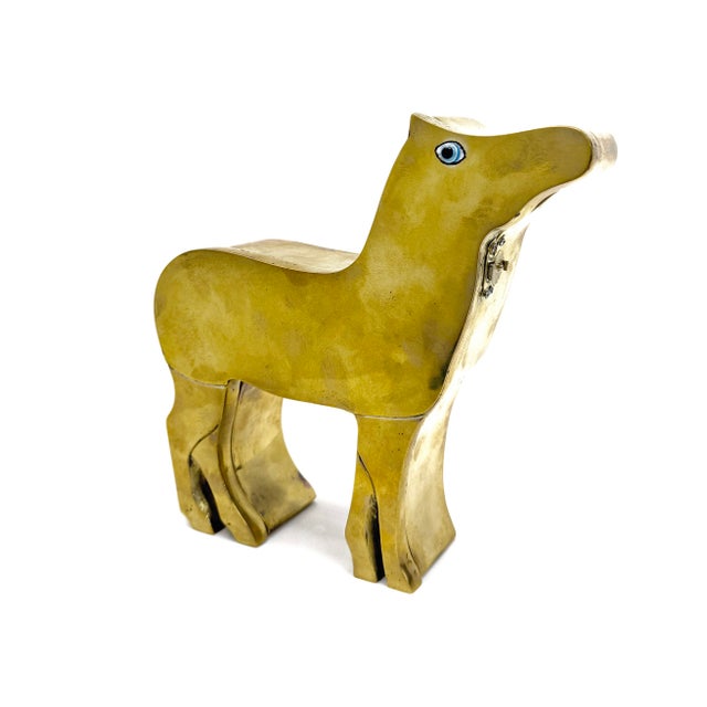 Handmade bronze zebra box sculpture. Incised 'Pedro Friedberg' on the underside. Incised 6/8 on the underside. Size: 8.7 x...