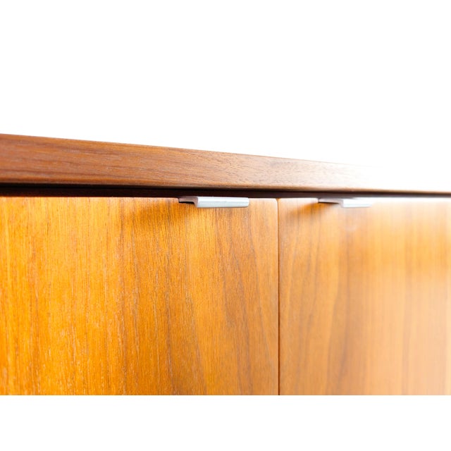 Mid-Century Modern Sideboard from Florence Knoll For Sale - Image 3 of 12