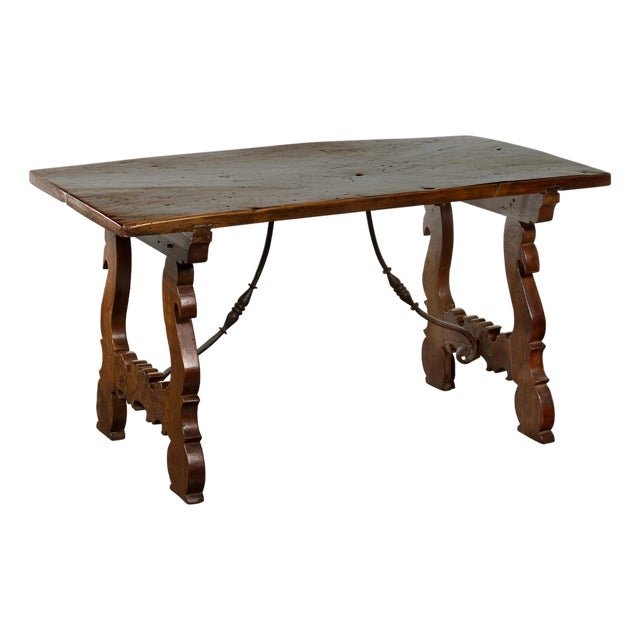Italian 1820s Walnut Low Fratino Table with Lyre-Shaped Base and Iron Stretchers For Sale