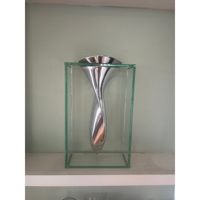 1980s Lisa Mori “Twisted Tornado” Italian Postmodern Aluminum & Glass Sculptural Vase, 13”h For Sale - Image 9 of 16