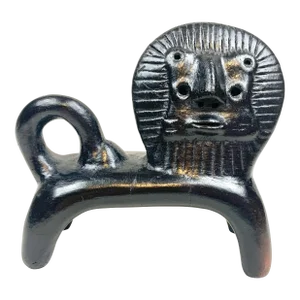 Vintage Barro Negro Style Lion Figurine