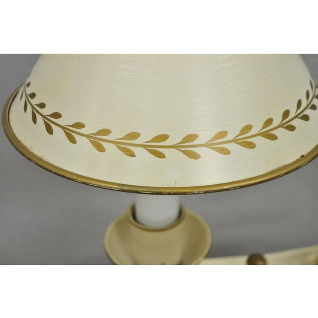 Vintage French Country White Gold Small Genie Lantern Tole Bouillotte Desk Lamp For Sale In Philadelphia - Image 6 of 11