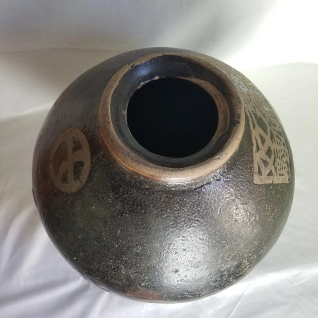 Early 20th Century Chinese Rice-Wine Jar For Sale In Chicago - Image 6 of 9