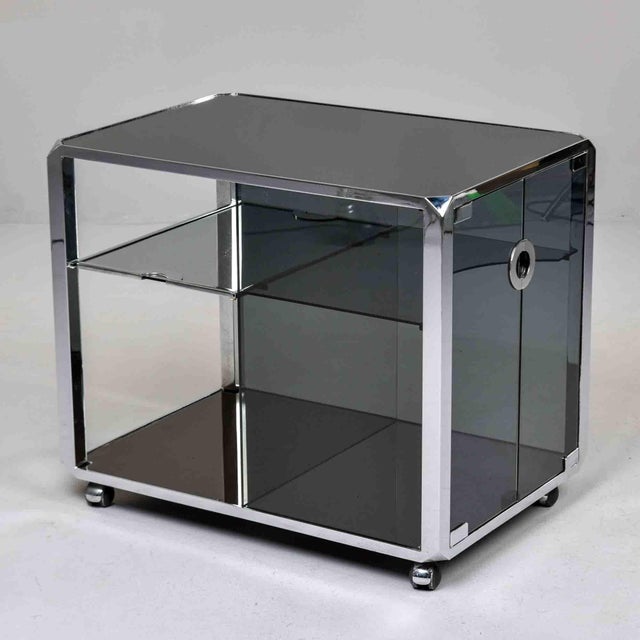 Willy Rizzo Italian Smoked Glass and Chrome Rolling Bar Trolley, Circa 1970s For Sale - Image 11 of 12