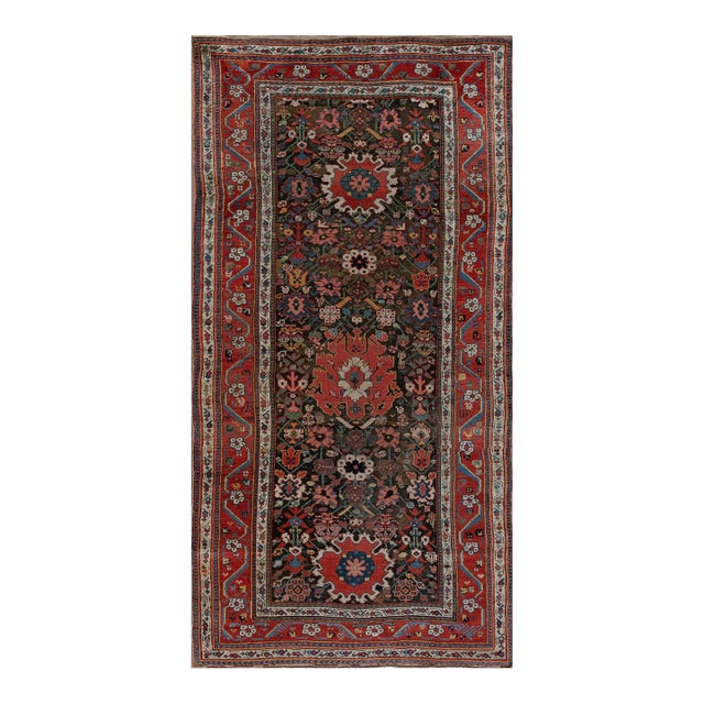 19th Century N.W. Persian Carpet ( 4'6'' x 9'1'' - 137 x 279 ) For Sale