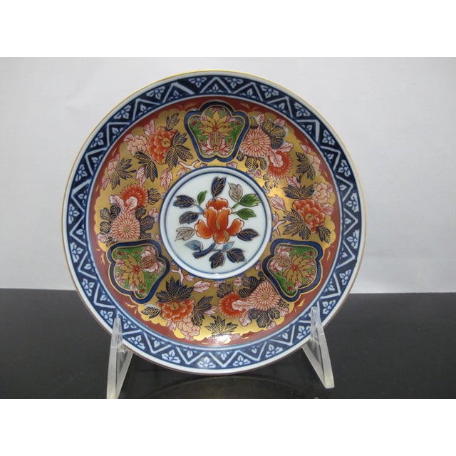 Japanese Arita Ware Imari Kisen Kiln Vivid Gokunishiki Porcelain Cup & Saucer For Sale - Image 4 of 16