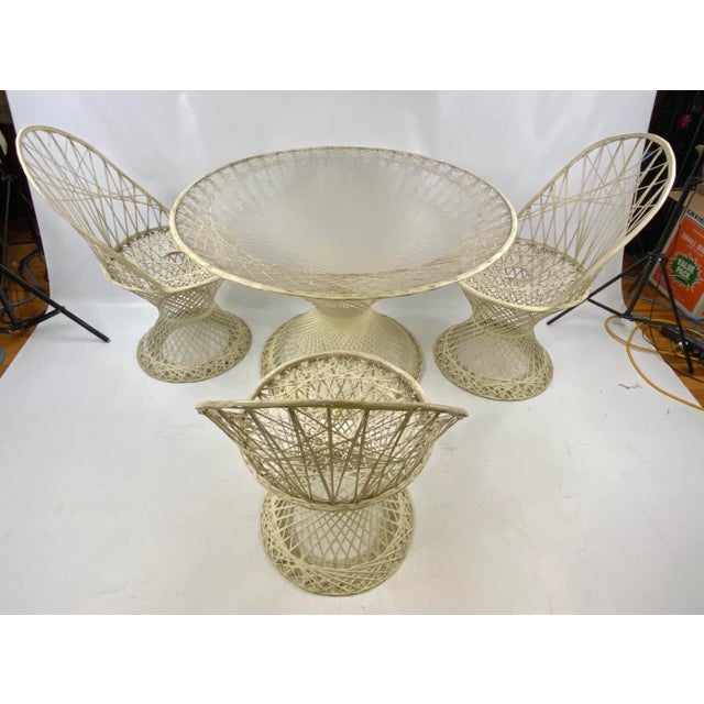 Mid-Century Modern Russel Woodard Fiberglass Table & Chairs - 4 Pieces For Sale - Image 13 of 13
