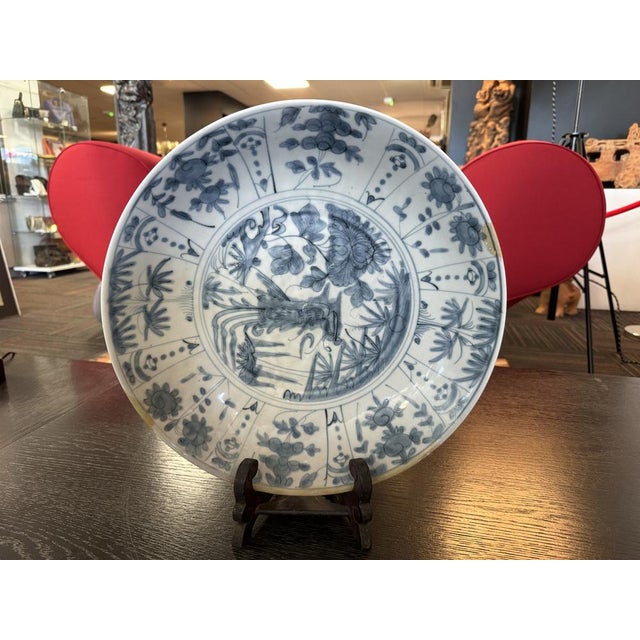 Large Ming Dish in Ceramic, in Good conditions. Designed before 1890