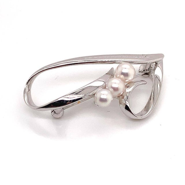 White 1990s Mikimoto Estate Pin Brooch Sterling Silver 3.14 Gr 4.55 mm For Sale - Image 8 of 9