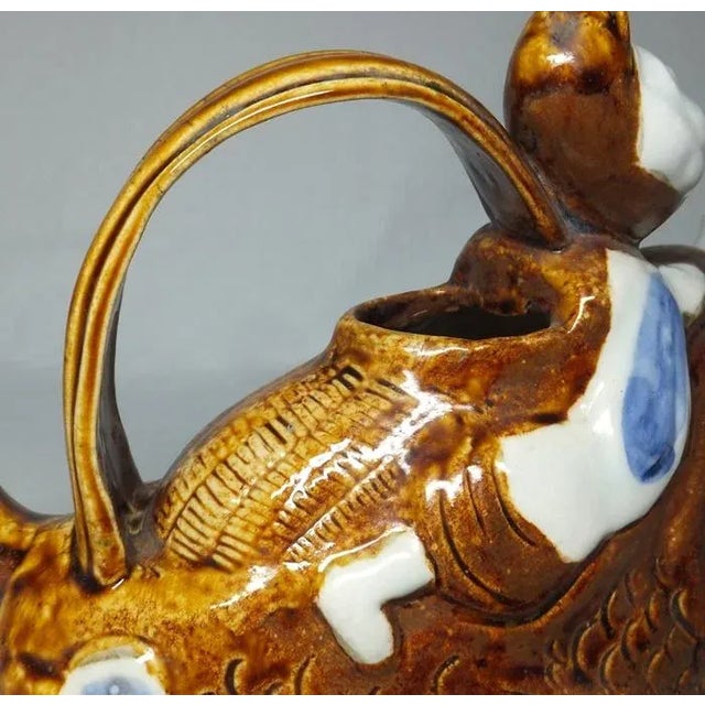 Mid 19th Century 19th Century Japanese Porcelain Sake Ewer For Sale - Image 5 of 6