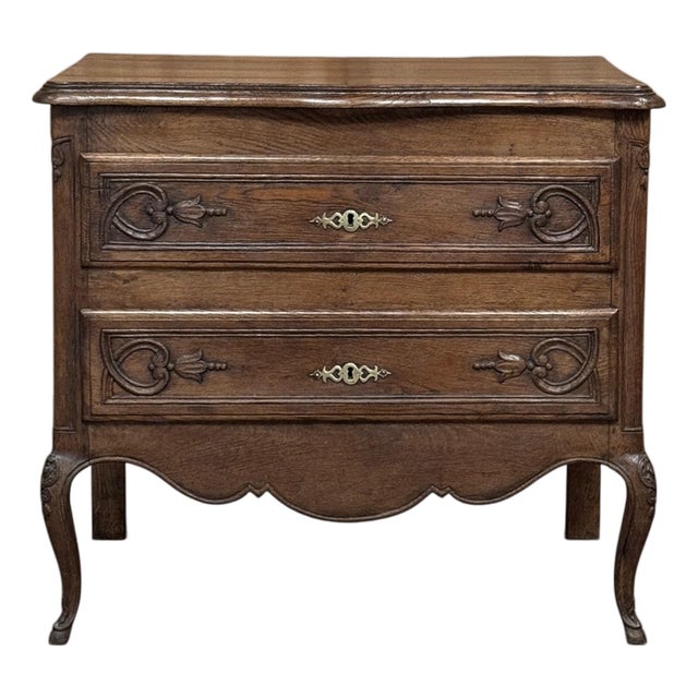 19th Century Louis XV Country French Oak Commode For Sale