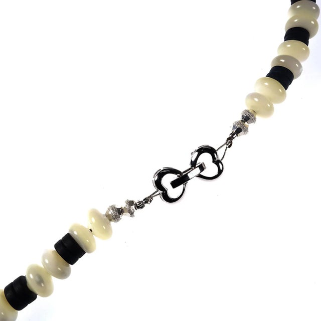 2010s Ajd 15 Inch Choker of Mother of Pearl and Black Onyx For Sale - Image 5 of 6