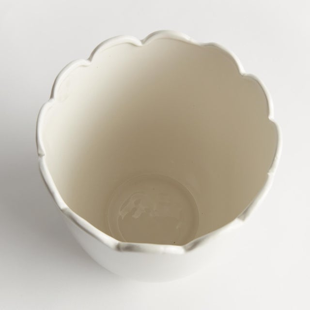Italian Mirabelle Scalloped Edge Cachepot For Sale - Image 3 of 3