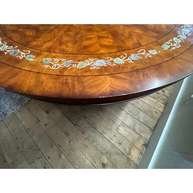 Early 20th Century Donghia Italy Luxury Inlaid Abalone Pedestal Dining Table - Gold Leaf Feet For Sale In New York - Image 6 of 8
