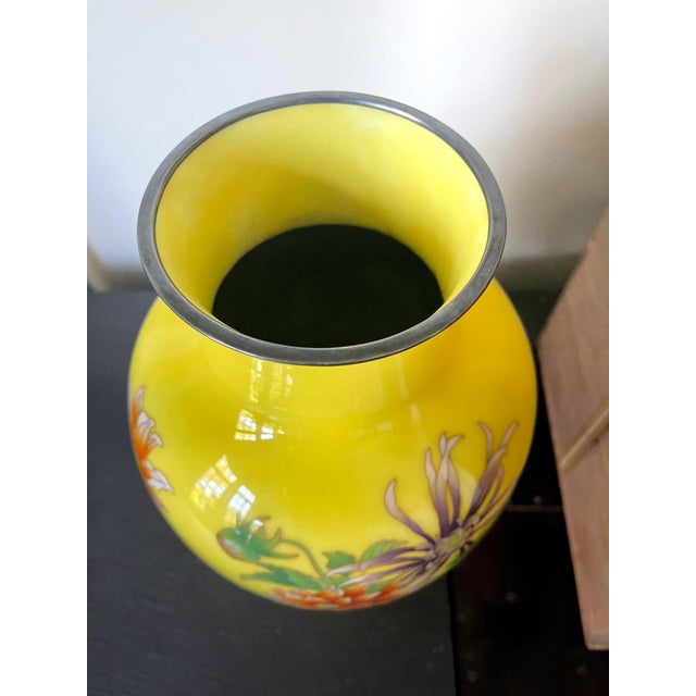 Early 20th Century Japanese Cloisonné Vase Ando Jubei with Storage Box For Sale - Image 5 of 16
