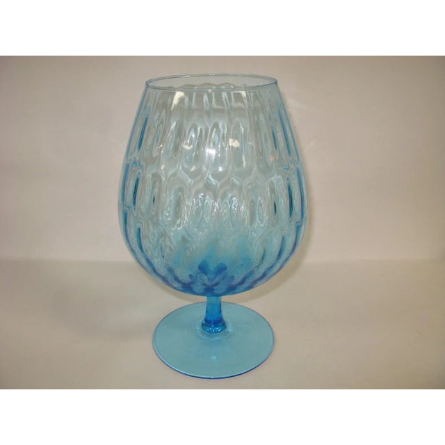 Gorgeous color! Brilliant peacock blue color and in Perfect Condition.It can be used for potpourri, as candle holders, or...