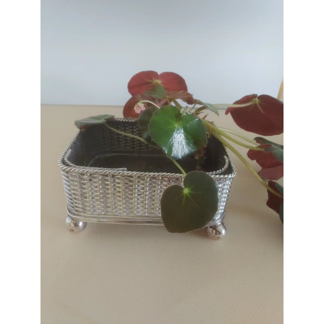 Silver Early 20th Century Mappin & Webb Silverplate Decorative Basket For Sale - Image 8 of 10