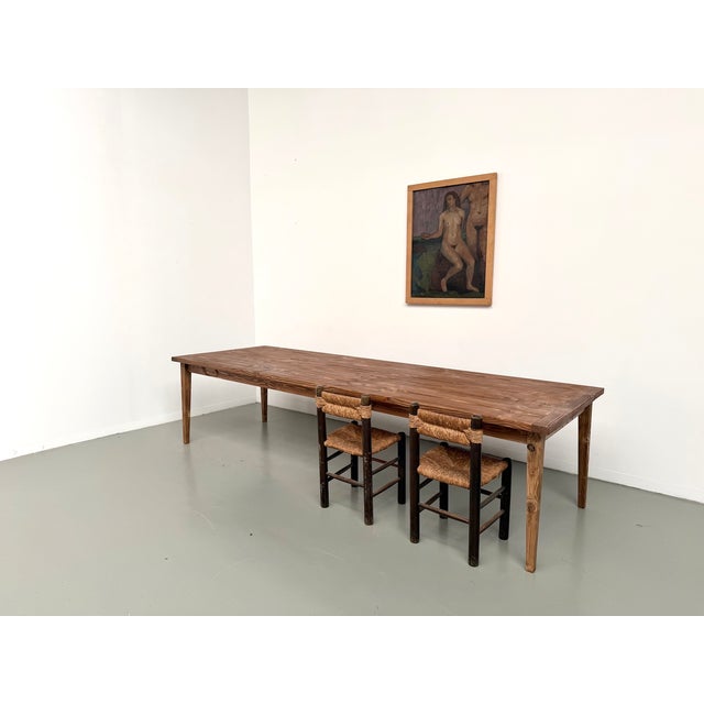 Maison Lecan presents this extra-large farmhouse table, perfect for hosting a large number of guests. Its generous depth...