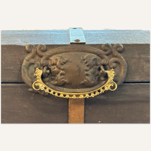 Victorian Late 19th Century Child’s Trunk With Interior Decoration For Sale - Image 3 of 9