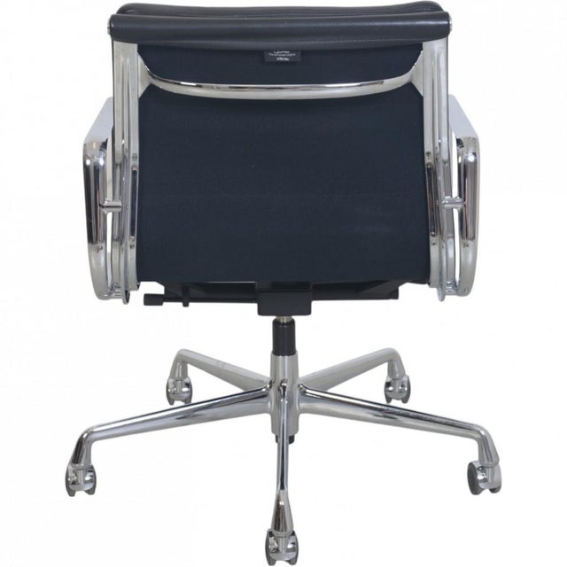 Black EA217 Office Chair in Black Leather from Charles Eames, 2011 For Sale - Image 8 of 13