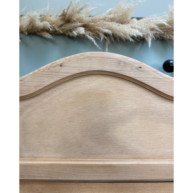 Art Deco Beechwood Bonnetière, 1930s For Sale - Image 10 of 14