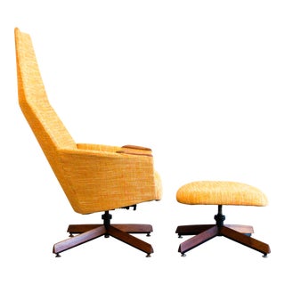 Mid Century Adrian Pearsall Swivel Rocking Chair & Ottoman - a Pair For Sale