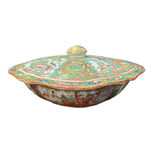 Antique Chinese Porcelain Famille Rose Medallion Tureen With Scalloped Lid