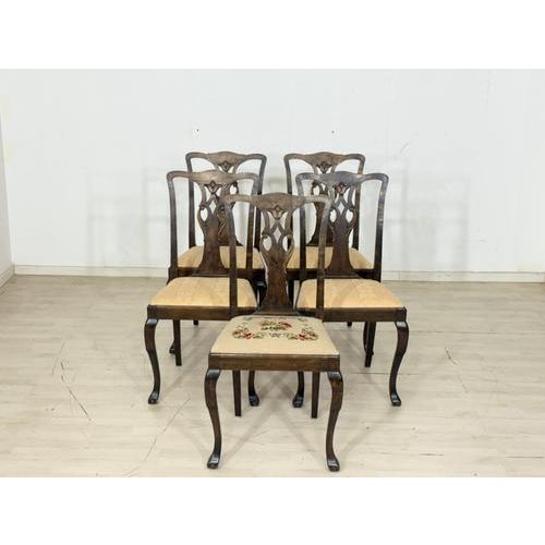 Wood Antique Chippendale Chairs in Fine Mahogany, 1900, Set of 5 For Sale - Image 7 of 14