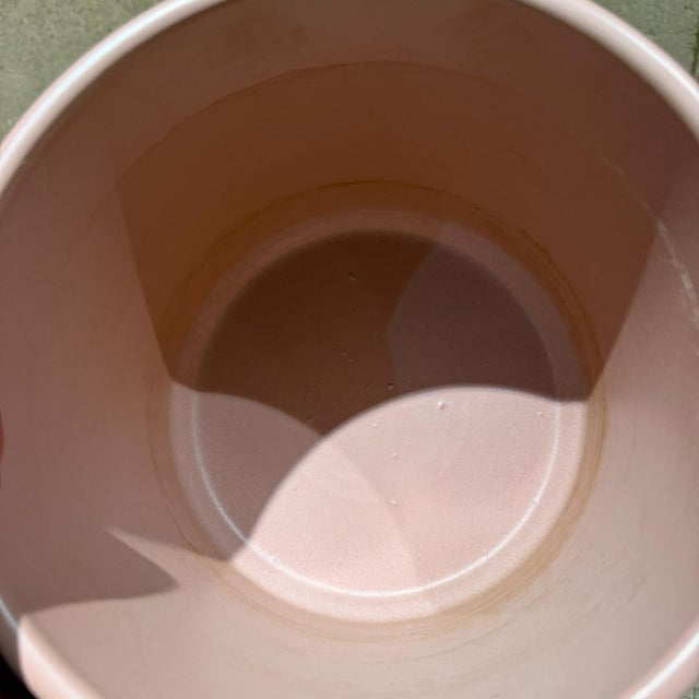 Minimalist Ceramic Cylinder Plant Pink by Gainey Pottery Mid Century Mod For Sale In San Diego - Image 6 of 9
