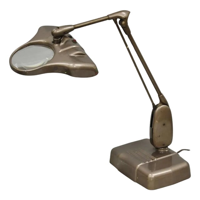Vintage Dazor Model M-270 Lighted Magnifying Glass Industrial Work Task Lamp For Sale