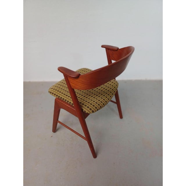 1960s Teak Dining Chairs with Handmade Cross Stitch Embroidered Upholstery, 1960s, Set of 6 For Sale - Image 5 of 11