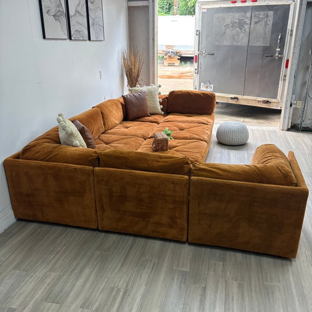 Mid-Century Modern Vintage Selig of Monroe Playpen Modular Conversation Pit Sectional in Original Rust Velvet For Sale - Image 3 of 18