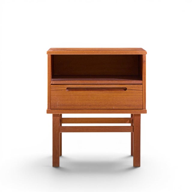 Wood Nils Jonsson for Tørring Møbelfabrik Mid Century Danish Teak Nightstands - Pair For Sale - Image 7 of 12