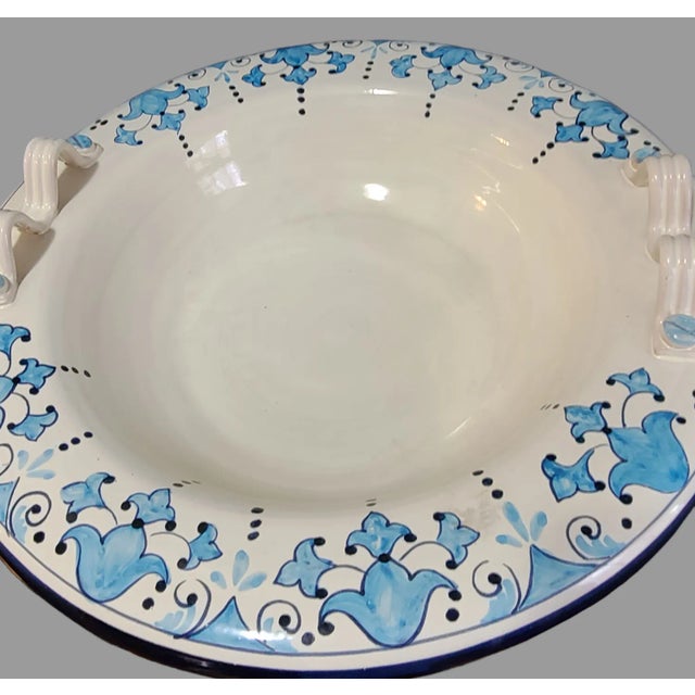 Cornflower Blue Large Late 20th Century Hand Painted Pottery Blue & White Center Piece Bowl Made in Italy For Sale - Image 8 of 10