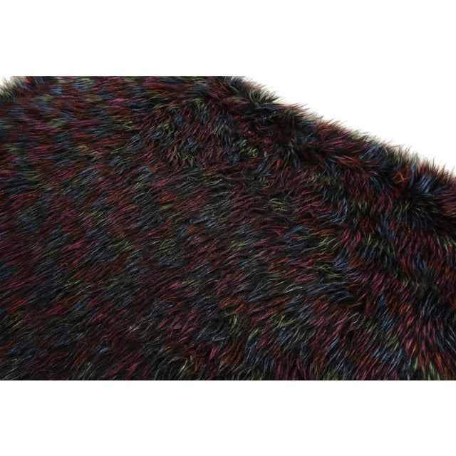 Hand-Knotted Vintage Tulu Shag RUg in Black, Purple, Multicolor High Pile For Sale - Image 4 of 6