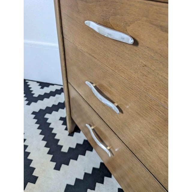 Wood 1960s 3 Drawer Nightstand by John Van Koert for Drexel Profile For Sale - Image 7 of 8
