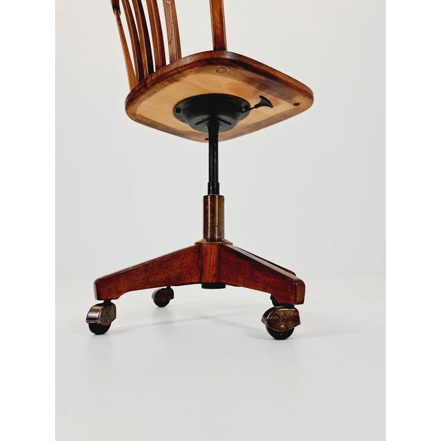 Bauhaus Swivel Office Chair in Wood by Der Ferderdreh, 1930s For Sale - Image 6 of 11