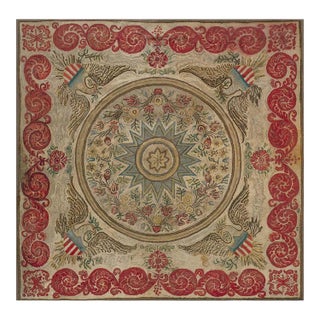 1920s Gray Classic Medallion Antique American Hooked Cotton Rug Square Carpet For Sale