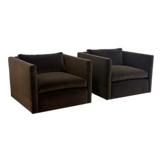 Knoll Charles Pfister Lounge Chairs, Chocolate Rohleder Velvet, a Pair For Sale