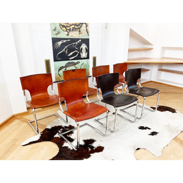 Carlo Bartoli for T 70, Model '920' Dining Chairs, Black Leather and Chrome-Plated Metal, Italy, 1971 No label present on...