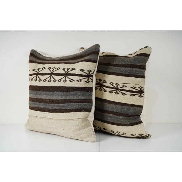 Mid-Century Modern Turkish Hemp Kilim Pillow Cover - A Pair For Sale - Image 3 of 4