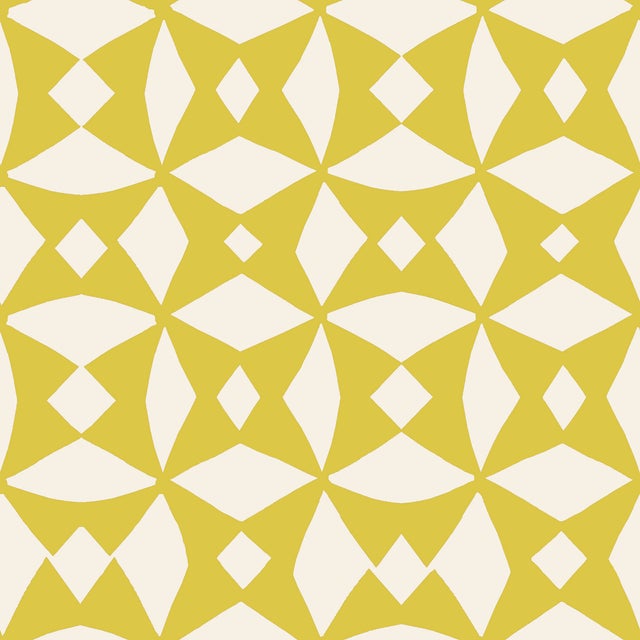 Sample - Geocache Wallpaper by Susan Hable in Goldenroad For Sale