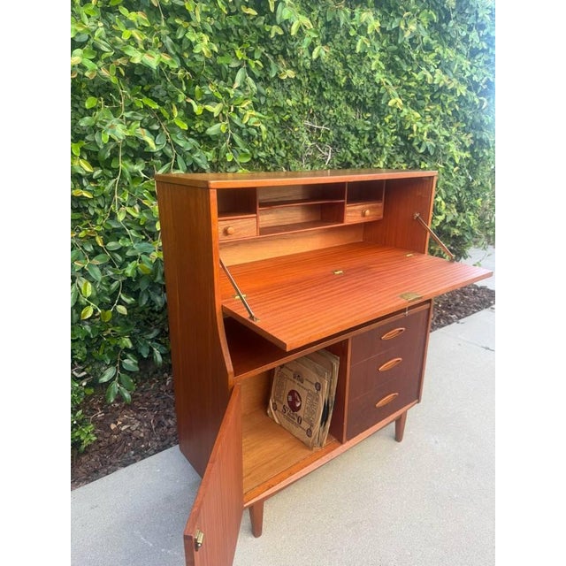 Mid Century Modern Jentique Secretary/ Writing Desk/ Bureau 1960s For Sale - Image 10 of 11