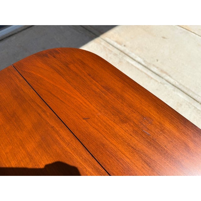 Henkel Harris Solid Cherry Pembroke Drop-Leaf Side Table Model No. 5406 For Sale - Image 16 of 18