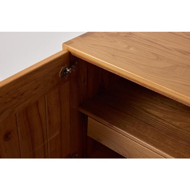 1970s Frech Sideboard in Elm from Maison Regain, 1970s For Sale - Image 5 of 10