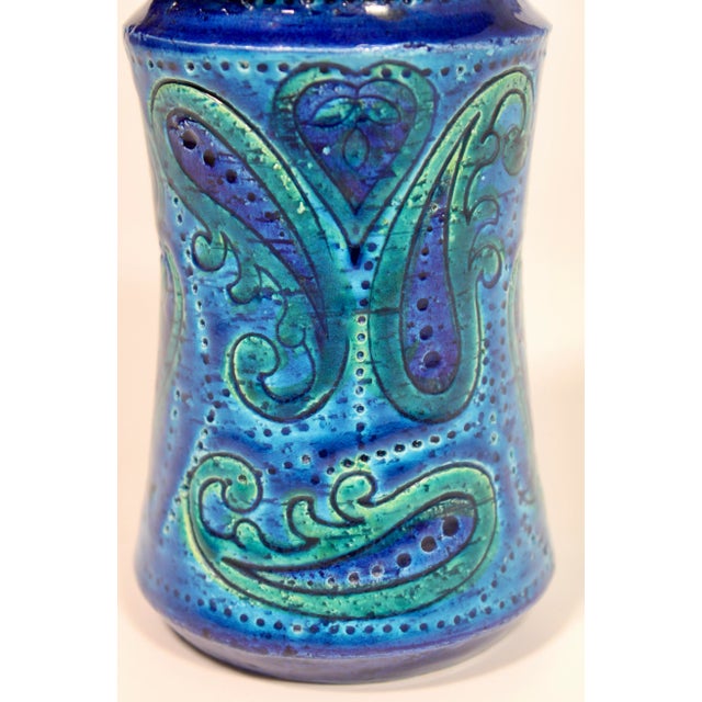 Blue Mid Century Italian Rimini Blue Bitossi Pottery Vase For Sale - Image 8 of 9