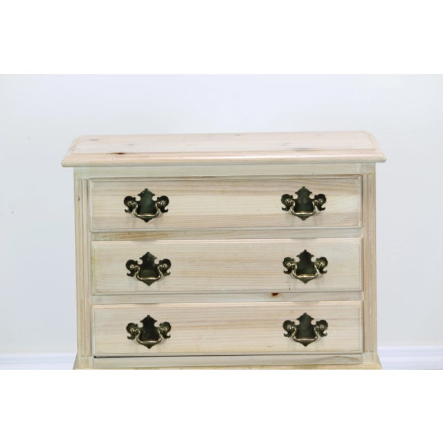 Vintage Georgian Style Nightstand of Three Drawers For Sale - Image 4 of 7